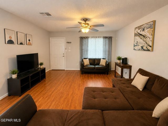12028 GREENVEIL Drive, El Paso, TX 79936