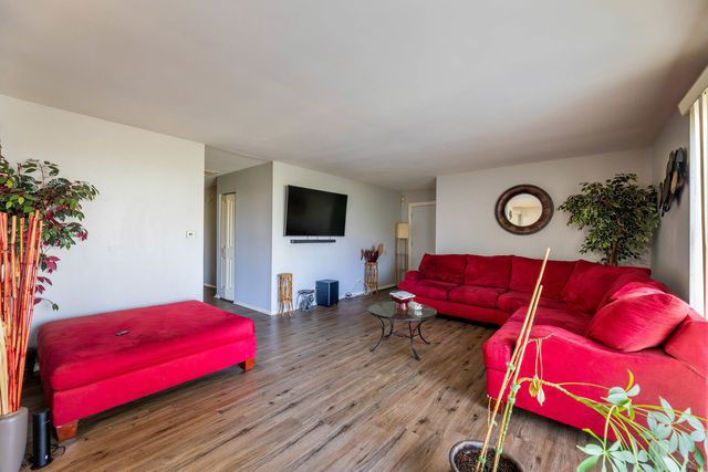 2271 Windsor Lane, Country Club Hills, IL 60478