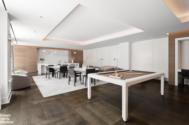 1289 Lexington Ave Apt 17A, New York City, NY 10028