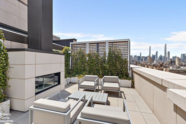 1289 Lexington Ave Apt 17A, New York City, NY 10028