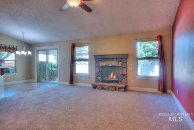 11614 W Six Rivers Ct, Boise, ID 83709