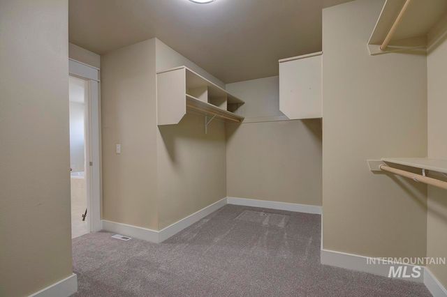 11614 W Six Rivers Ct, Boise, ID 83709
