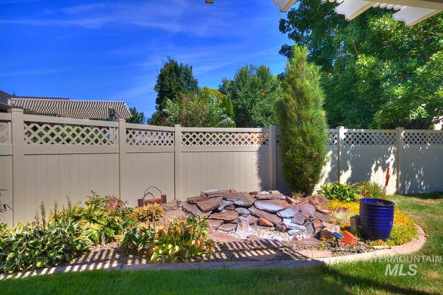 11614 W Six Rivers Ct, Boise, ID 83709