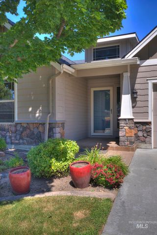 11614 W Six Rivers Ct, Boise, ID 83709