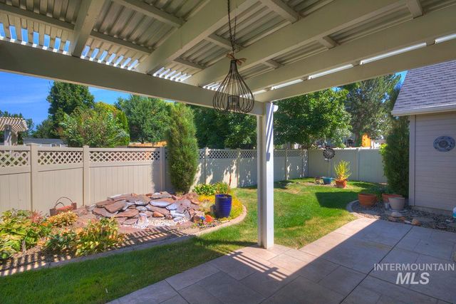11614 W Six Rivers Ct, Boise, ID 83709