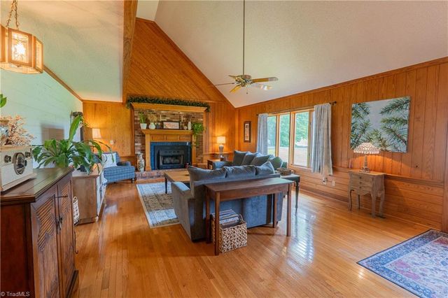 1160 Flinty Knoll Road, Pinnacle, NC 27043