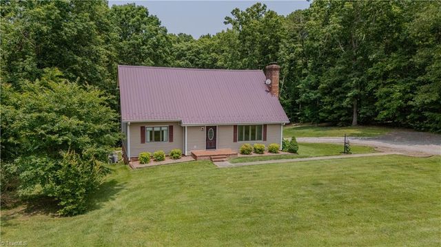 1160 Flinty Knoll Road, Pinnacle, NC 27043