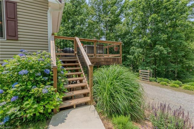 1160 Flinty Knoll Road, Pinnacle, NC 27043
