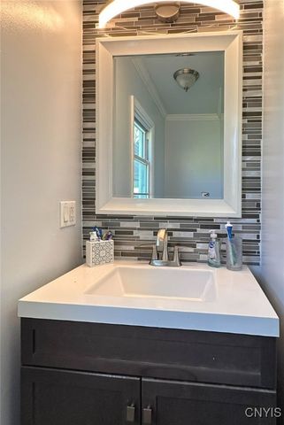 6653 Irish Road, Marcy, NY 13403
