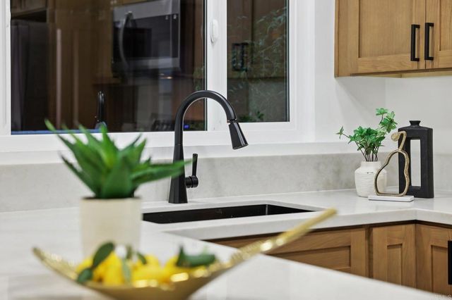 2600 Torrey Pines Road A13, La Jolla, CA 92037