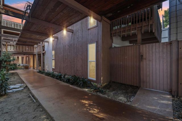 2600 Torrey Pines Road A13, La Jolla, CA 92037