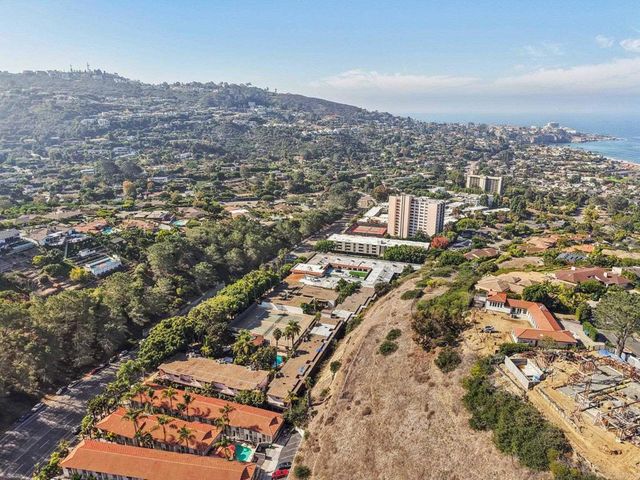 2600 Torrey Pines Road A13, La Jolla, CA 92037