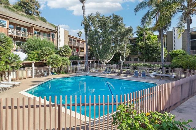 2600 Torrey Pines Road A13, La Jolla, CA 92037