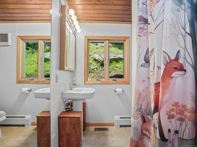 89 Wood Creek Road, New Fairfield, CT 06812