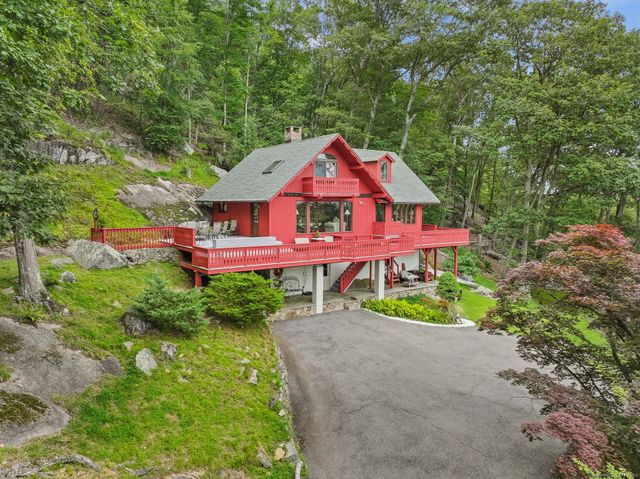 89 Wood Creek Road, New Fairfield, CT 06812
