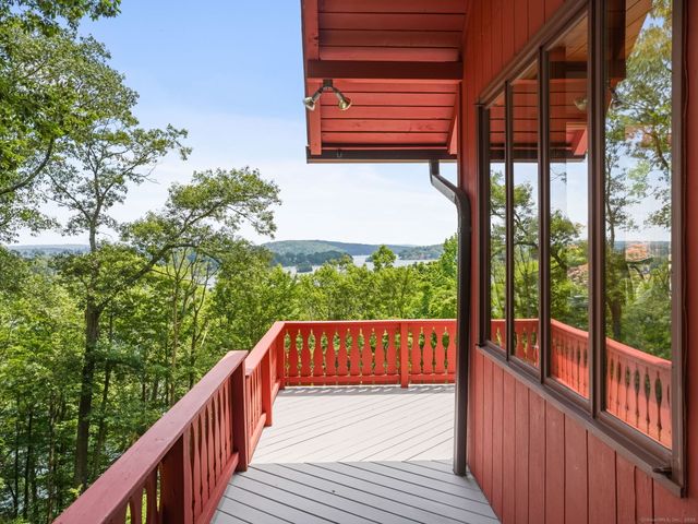 89 Wood Creek Road, New Fairfield, CT 06812