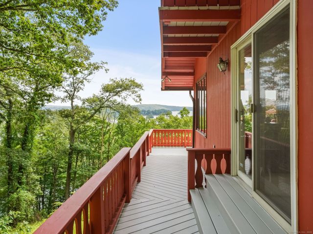 89 Wood Creek Road, New Fairfield, CT 06812
