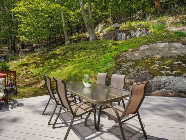 89 Wood Creek Road, New Fairfield, CT 06812