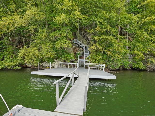 89 Wood Creek Road, New Fairfield, CT 06812