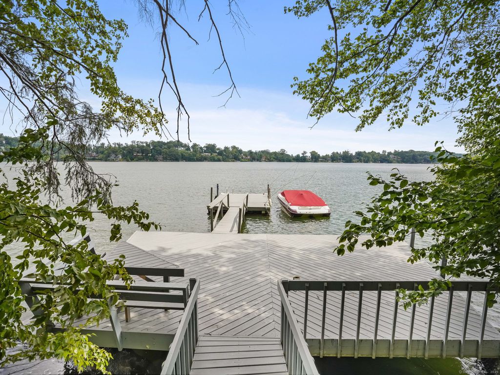 89 Wood Creek Road, New Fairfield, CT 06812