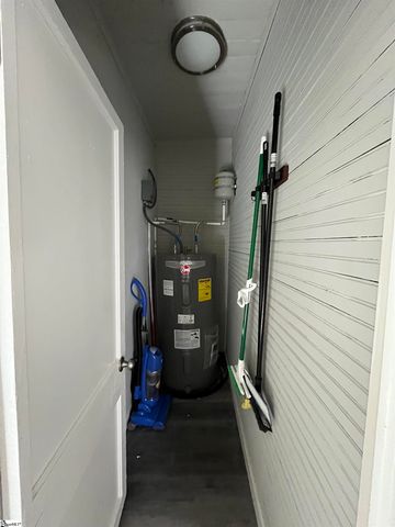 213 Law Street, Woodruff, SC 29388