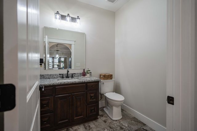 224 Murray Rd, Belvidere, TN 37306