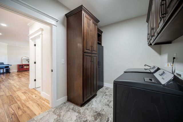 224 Murray Rd, Belvidere, TN 37306