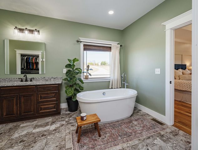 224 Murray Rd, Belvidere, TN 37306