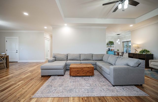 224 Murray Rd, Belvidere, TN 37306