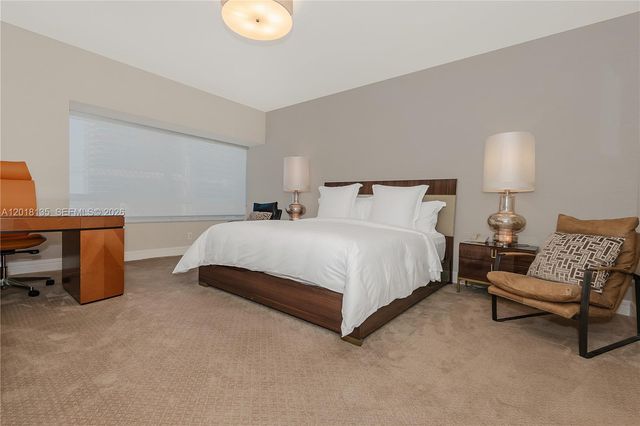 1435 Brickell Ave 3012, Miami, FL 33131
