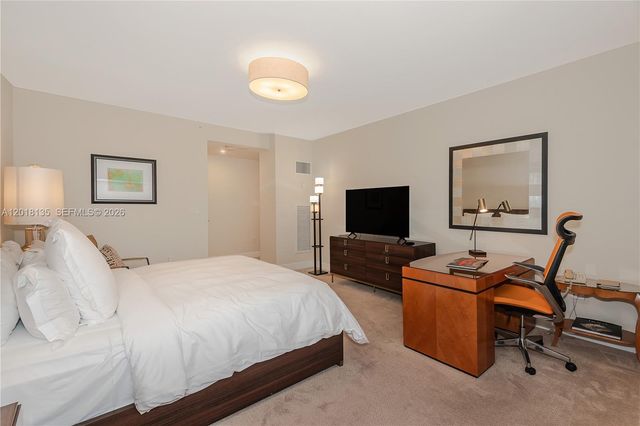 1435 Brickell Ave 3012, Miami, FL 33131
