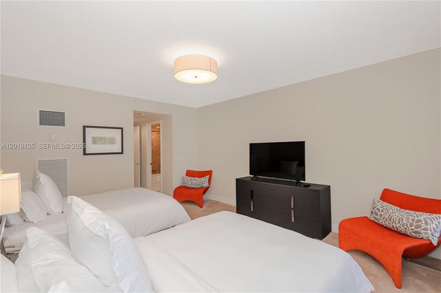 1435 Brickell Ave 3012, Miami, FL 33131