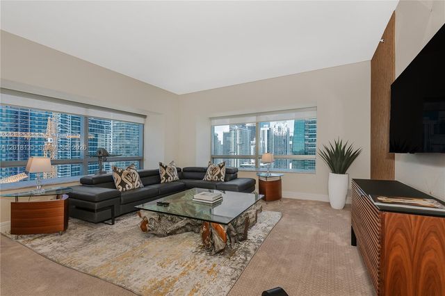 1435 Brickell Ave 3012, Miami, FL 33131