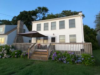 142 Old Black Point Road, East Lyme, CT 06357