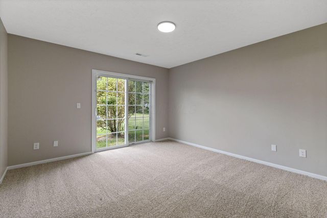 6702 Axtel Drive, 6E, Canal Winchester, OH 43110