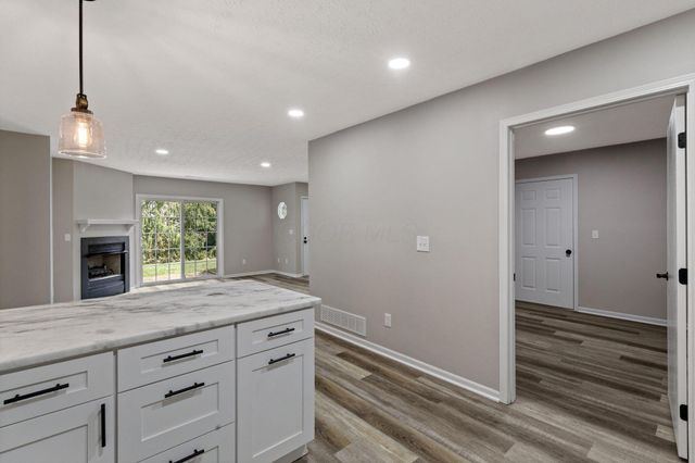 6702 Axtel Drive, 6E, Canal Winchester, OH 43110