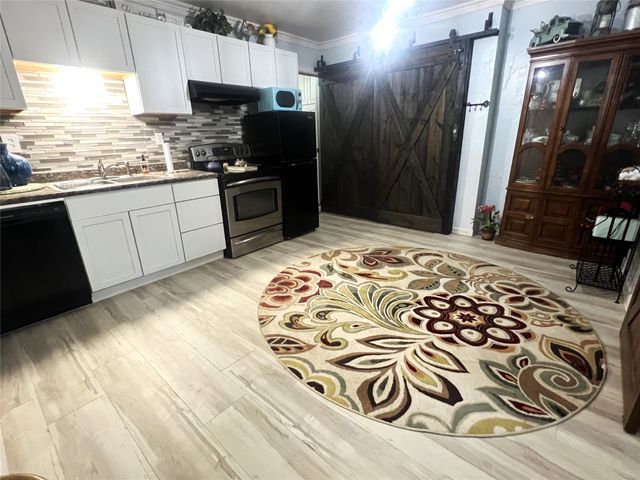 1010 W Moss Street, Eastland, TX 76448