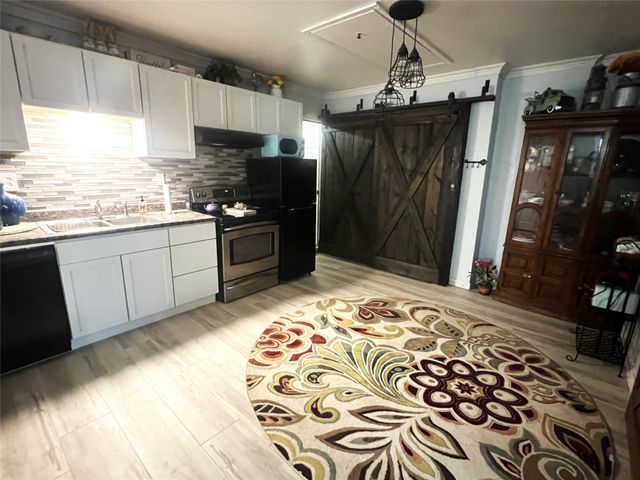 1010 W Moss Street, Eastland, TX 76448