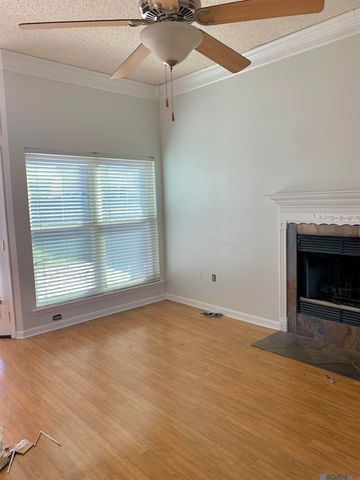 13676 Greenview Ave, Baton Rouge, LA 70816