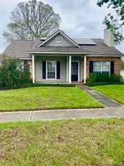 13676 Greenview Ave, Baton Rouge, LA 70816