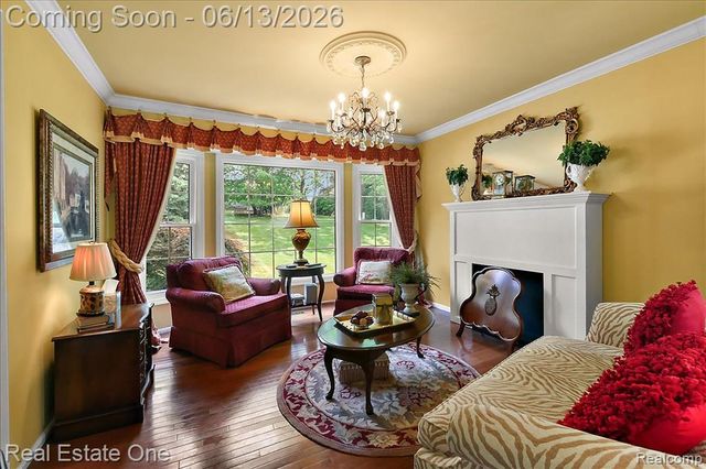 1854 Ludgate Lane, Rochester Hills, MI 48309