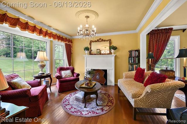 1854 Ludgate Lane, Rochester Hills, MI 48309
