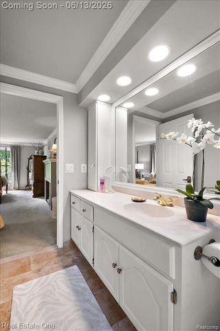 1854 Ludgate Lane, Rochester Hills, MI 48309