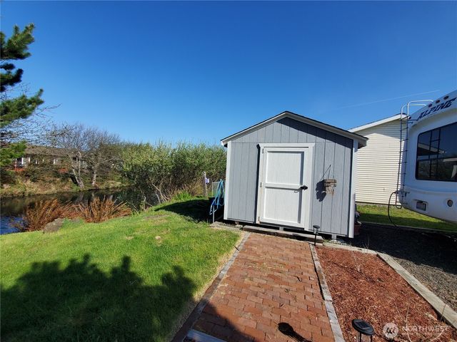 33001 I Street, Ocean Park, WA 98640