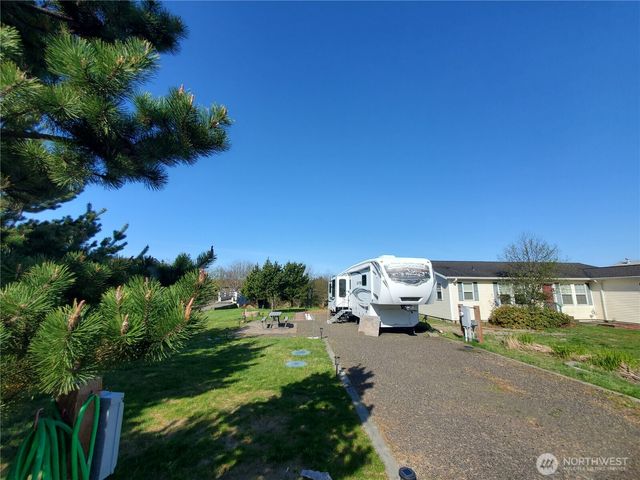 33001 I Street, Ocean Park, WA 98640