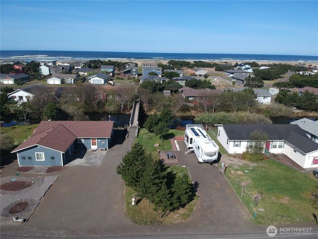 33001 I Street, Ocean Park, WA 98640