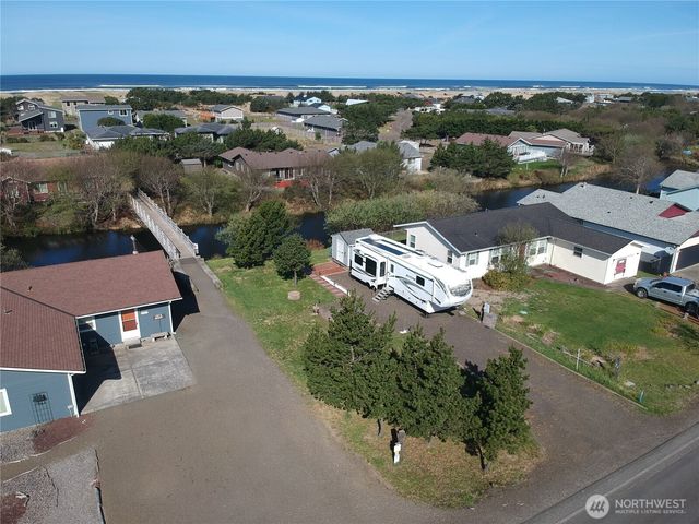 33001 I Street, Ocean Park, WA 98640