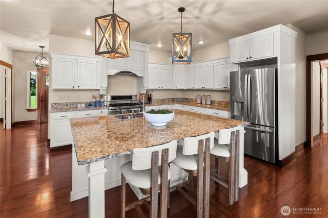 5741 Kirsop Road SW, Olympia, WA 98512