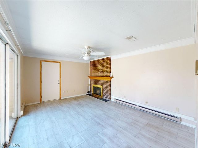 8240 Deepwood Boulevard 7-2, Mentor, OH 44060