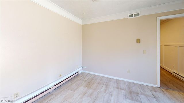 8240 Deepwood Boulevard 7-2, Mentor, OH 44060